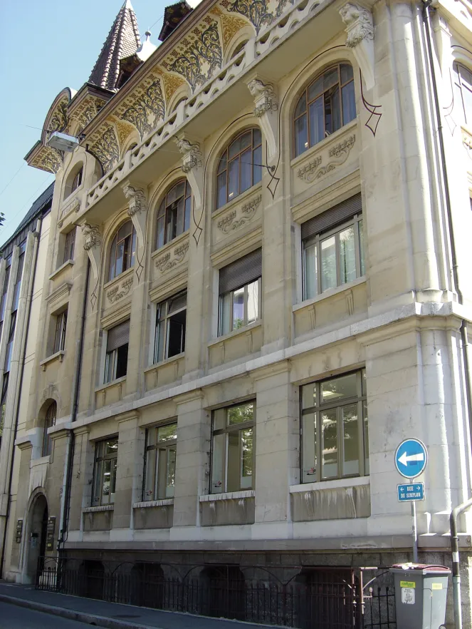Gebäude Unterricht CYP in Lausanne